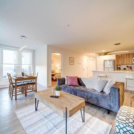 Luxurious Modern 2Br Condo Sleeps 5 Coffee, Ac, Wifi Halifax Extérieur photo